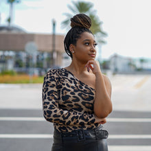 Load image into Gallery viewer, One Shoulder Leopard Body Suit